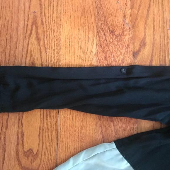 3/4 Button up Blouse - Picture 2 of 3